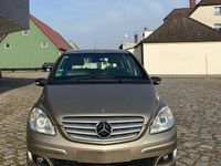Gebraucht Mercedes B180 109 PS (80 kW) 2007 Gelb Van / Kleinbus