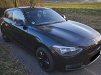Gebraucht BMW 114 102 PS (75 kW) 2013 Schwarz Kleinwagen