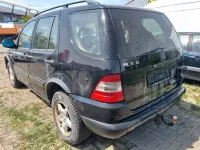 Gebraucht Mercedes ML320 218 PS (160 kW) 1999 Schwarz SUV