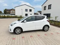 Gebraucht Hyundai i10 Select 67 PS (49 kW) 2019 Weiß Kleinwagen