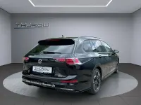 Gebraucht VW Golf VIII R-line 150 PS (110 kW) 2025 Grenadillschwarz Kombi