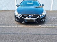 Gebraucht Volvo V60 163 PS (119 kW) 2011 Schwarz Kombi
