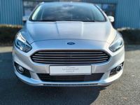 Gebraucht Ford S-MAX Titanium 179 PS (131 kW) 2016 Silber Van / Kleinbus
