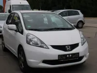 Gebraucht Honda Jazz Comfort 99 PS (72 kW) 2011 Weiß Kleinwagen