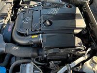 Second-hand Mercedes SLK200 184 CP (135 kW) 2011 Negru Cabrio