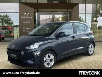 Gebraucht Hyundai i10 Trend 84 PS (61 kW) 2023 Aurora grey Kleinwagen
