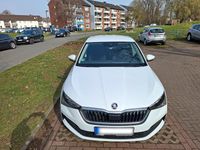 Gebraucht Skoda Scala 116 PS (85 kW) 2019 Weiß Kleinwagen