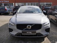 Gebraucht Volvo V60 Plus 350 PS (257 kW) 2025 Grau Kombi