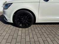 Gebraucht Audi A1 Ambition 86 PS (63 kW) 2014 Weiß Kleinwagen