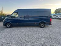 Gebraucht VW Crafter 177 PS (130 kW) 2019 Blau Van
