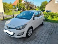 Gebraucht Hyundai i20 Edition 75 PS (55 kW) 2013 Weiß Kleinwagen