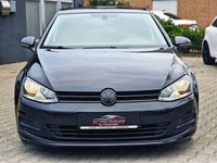 gebraucht VW Golf VII Limo Sport Service Neu