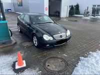Gebraucht Mercedes CL180 143 PS (105 kW) 2004 Blau Coupé