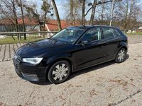 Gebraucht Audi A3 Attraction 122 PS (89 kW) 2013 Schwarz Kombi