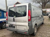 Gebraucht Renault Trafic 114 PS (83 kW) 2010 Grau Van / Kleinbus