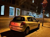 Gebraucht Renault Clio 75 PS (55 kW) 2006 Silber Kleinwagen