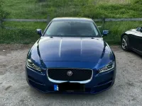 Używany Jaguar XE 179 KM (131 kW) 2016 Niebieski Sedan/Limuzyna