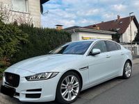 Gebraucht Jaguar XE 179 PS (131 kW) 2016 Weiß Limousine