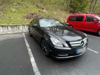 Second-hand Mercedes E220 170 CP (125 kW) 2013 Negru Coupe