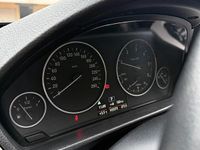 Gebraucht BMW 320 Shadowline 190 PS (139 kW) 2016 Schwarz Kombi