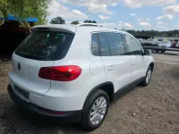 Gebraucht VW Tiguan 140 PS (102 kW) 2012 Weiß SUV