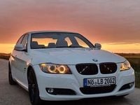 Gebraucht BMW 325 218 PS (160 kW) 2009 Weiß Limousine