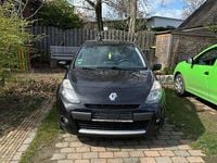 Second-hand Renault Clio II Expression 75 CP (55 kW) 2010 Negru Berlinǎ