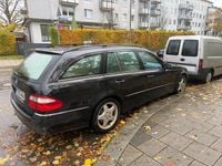 Gebraucht Mercedes E500 Avantgarde 306 PS (225 kW) 2004 Schwarz Kombi