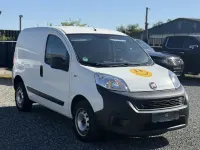 Gebraucht Fiat Fiorino Basis 77 PS (56 kW) 2019 Colore esterno (weiã) Van / Kleinbus