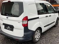 Gebraucht Ford Transit 101 PS (74 kW) 2015 Weiß Kombi