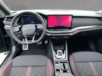 Neu Skoda Octavia RS 265 PS (194 kW) 2025 Schwarzmagic perleffekt Kombi