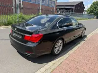 Gebraucht BMW 750 408 PS (300 kW) 2010 Schwarz Limousine