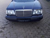 Gebraucht Mercedes 200 100 PS (73 kW) 1995 Blau Kombi