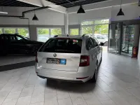 Gebraucht Skoda Octavia Clever 116 PS (85 kW) 2019 Brilliantsilber metallic Kombi