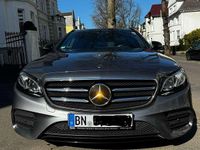 Gebraucht Mercedes E300 AMG line 194 PS (142 kW) 2019 Grau Kombi