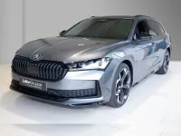 Neu Skoda Superb SportLine 193 PS (141 kW) 2026 Graphitegrau metallic Kombi