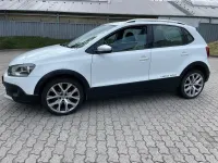 Gebraucht VW Polo Cross 90 PS (66 kW) 2017 Weiß Kleinwagen
