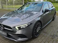 Gebraucht Mercedes A200 AMG line 163 PS (119 kW) 2022 Grau Limousine