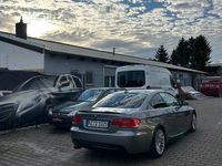 Gebraucht BMW 330 272 PS (200 kW) 2007 Grau Coupé