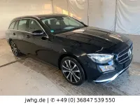 Gebraucht Mercedes E300 Avantgarde 306 PS (225 kW) 2022 Schwarz Limousine