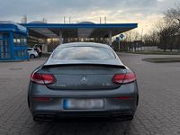 Gebraucht Mercedes C300 AMG 300 PS (220 kW) 2019 Grau Coupé