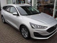 Neu Ford Focus Titanium 116 PS (85 kW) 2025 Moondust silver metallic Kombi