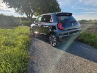 Gebraucht Renault Twingo 65 PS (47 kW) 2021 Schwarz Kleinwagen