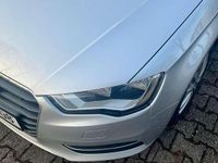 Gebraucht Audi A3 Design 122 PS (89 kW) 2013 Grau Limousine