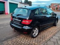 Gebraucht Mercedes B200 193 PS (141 kW) 2009 Schwarz Van / Kleinbus