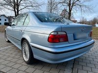 Gebraucht BMW 540 286 PS (210 kW) 1999 Blau Limousine