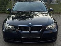 Usado BMW 320 150 HP (110 kW) 2006 Azul Carrinha