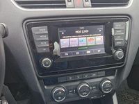 Gebraucht Skoda Octavia Ambition 140 PS (102 kW) 2014 Silber Kombi