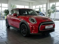 Gebraucht Mini Cooper SE Classic 135 kW (184 PS) 2022 Rot Kleinwagen