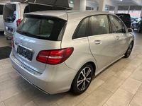 Gebraucht Mercedes B180 122 PS (89 kW) 2015 Silber Kleinwagen